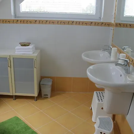 Holiday Home Prague Prŭhonice Room photo